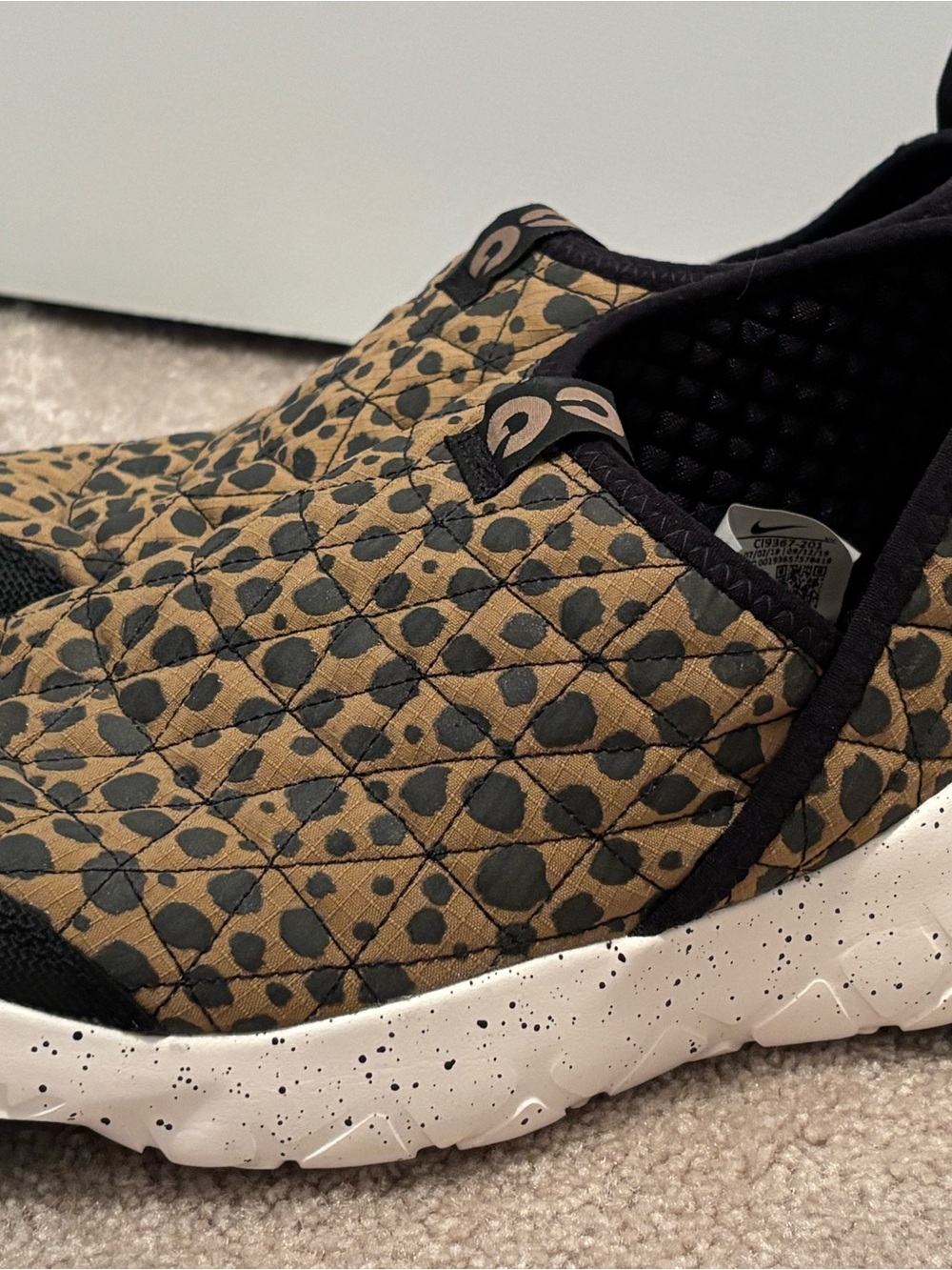 Union Tokyo X Nike ACG Moc 3.0 Women’s Size 6 Cheetah Quilted Slip-On Sneakers - Picture 4 of 7
